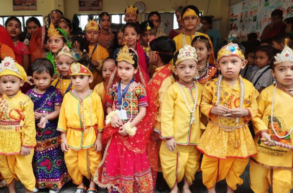 क्रेडल में रही कृष्ण जन्माष्टमी की धूम