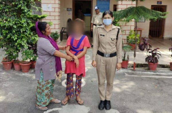 कौडिया पुलिस ने मानसिक रूप से अस्वस्थ किशोरी को किया बरामद