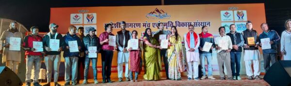 स्वदेशी जागरण मंच मेले में रहा VIP का जमावड़ा