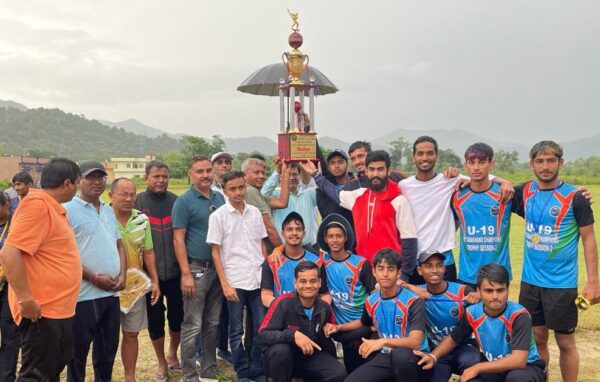 स्वo सुधा सती मेमोरियल चैम्पियन ट्रॉफी की विजेता बनी निम्बस एकेडमी