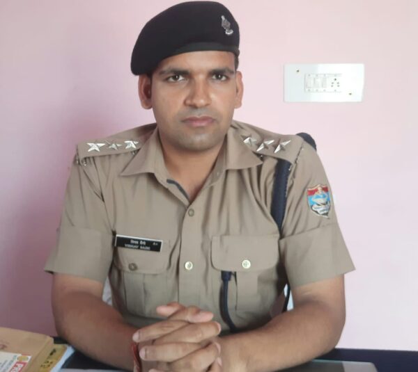 कोटद्वार में धनतेरस पर ट्रैफिक व्यवस्था रही चाक-चौबंद