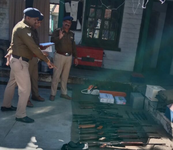 क्षेत्राधिकारी कोटद्वार ने किया थाना लैन्सडाउन का अर्द्धवार्षिक निरीक्षण