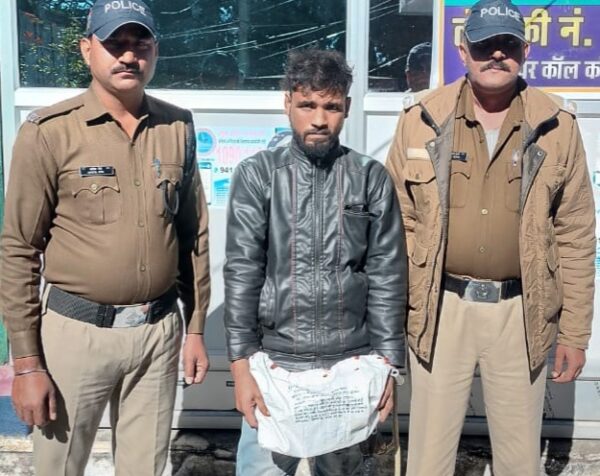 पूर्व जज के प्राईवेट बंगले में हुयी चोरी का पुलिस ने किया खुलासा