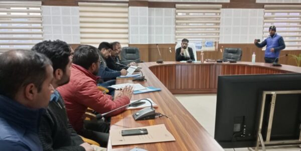 प्रदेश के पलायन में पौड़ी जिले का 6.8 प्रतिशत योगदान