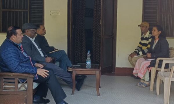 सीसीएफ पटनायक ने अवैध खनन को लेकर लैंसडौन वन प्रभाग के अधिकारियों के साथ की बैठक