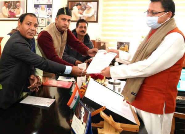 प्रवीण पुरोहित के नेतृत्व में स्वदेशी जागरण मंच के प्रतिनिधिमंडल ने मुख्यमंत्री से की मुलाकात