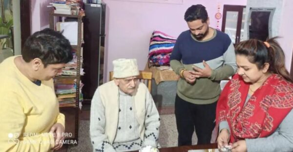 वरिष्ठ पत्रकार अंजू कोटनाला को पितृत्व शोक
