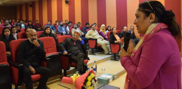 तीन दिवसीय इंटरनेशनल कॉन्फ्रेंस में स्पीकर ने किया प्रतिभाग