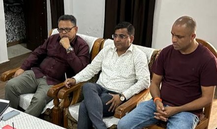 भाजपा के गढ़वाल समन्वयक किशोर भट्ट  व भुवन रावत ने सुनी आमजन की समस्याएं