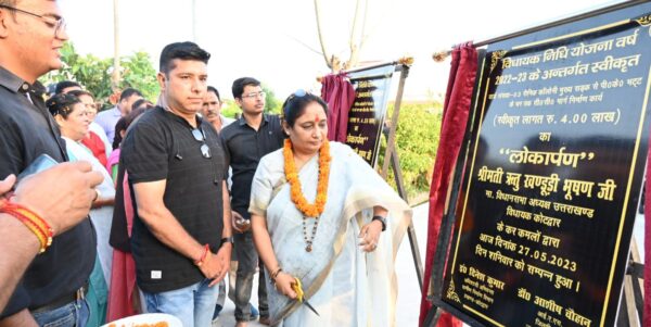 सैनिक कॉलोनी के मुख्य मार्ग का विधानसभा अध्यक्ष ने किया उद्घाटन