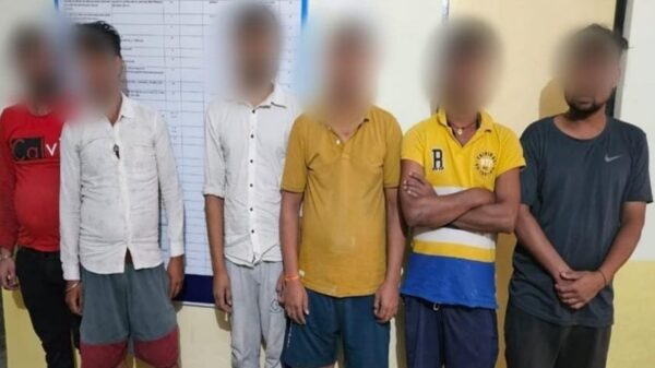 देवप्रयाग गंगा नदी में नशे की हालत में स्नान कर हुड़दंग करने वाले 6 व्यक्ति आये पुलिस की रडार में
