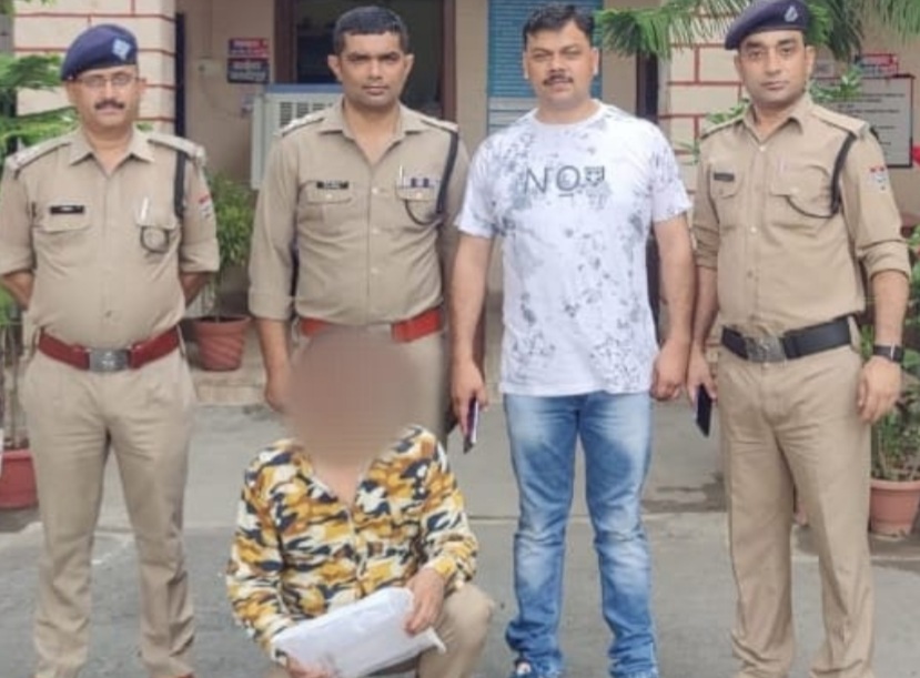 लाखों की चोरी करने वाला गिरफ्तार