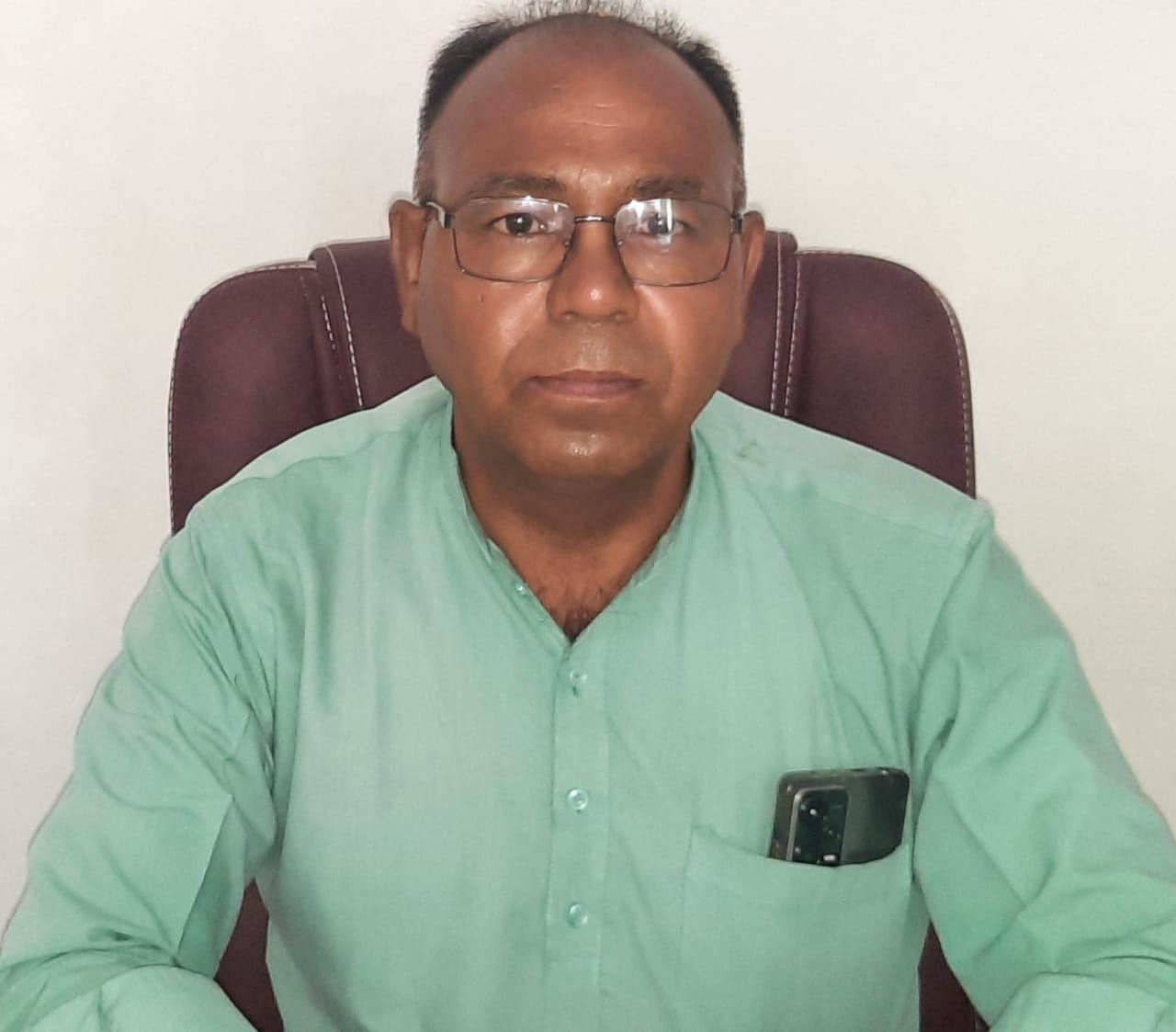 पनियाली डिपो के डिपो अधिकारी बने प्रकाश चंद्र हेमदान