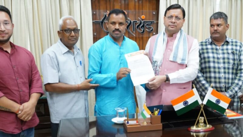 कोटद्वार में आई आपदा को लेकर जिलाध्यक्ष बीरेंद्र सिंह रावत के नेतृत्व में भाजपा पदाधिकारियों ने की मुख्यमंत्री से मुलाकात