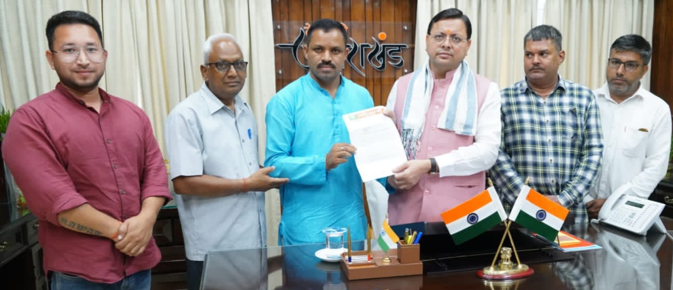 कोटद्वार में आई आपदा को लेकर जिलाध्यक्ष बीरेंद्र सिंह रावत के नेतृत्व में भाजपा पदाधिकारियों ने की मुख्यमंत्री से मुलाकात