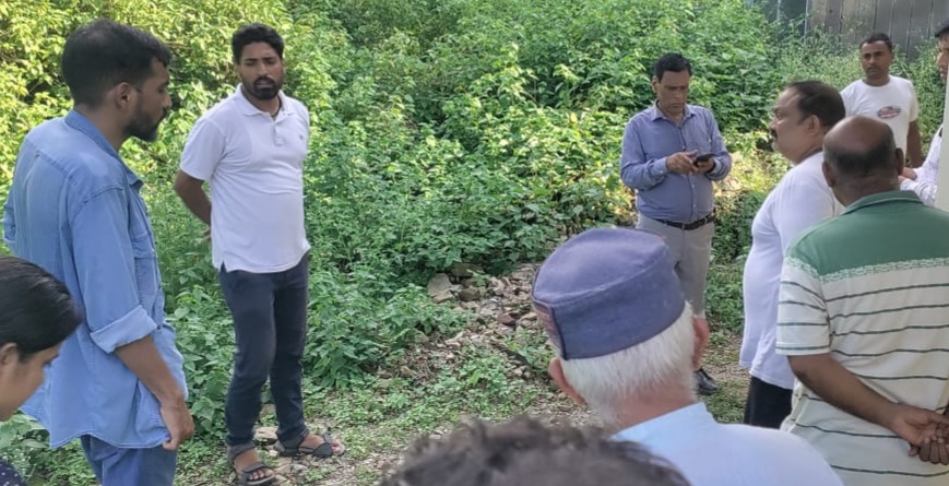 जिलाधिकारी ने किया यमकेश्वर के विभिन्न क्षेत्रों का निरीक्षण