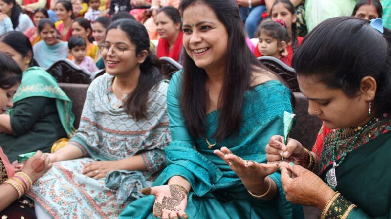 पौड़ी पुलिस परिवार ने धूमधाम से मनाया हरियाली तीज पर्व