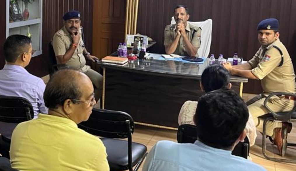 बैंक खाताधारक को पुलिस के पास भेजने की बजाय उसका खाता करें फ्रीज- एएसपी