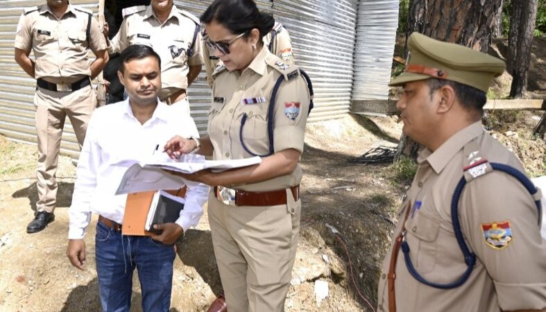 एसएसपी पौड़ी ने किया थलीसैण थाना का औचक निरीक्षण