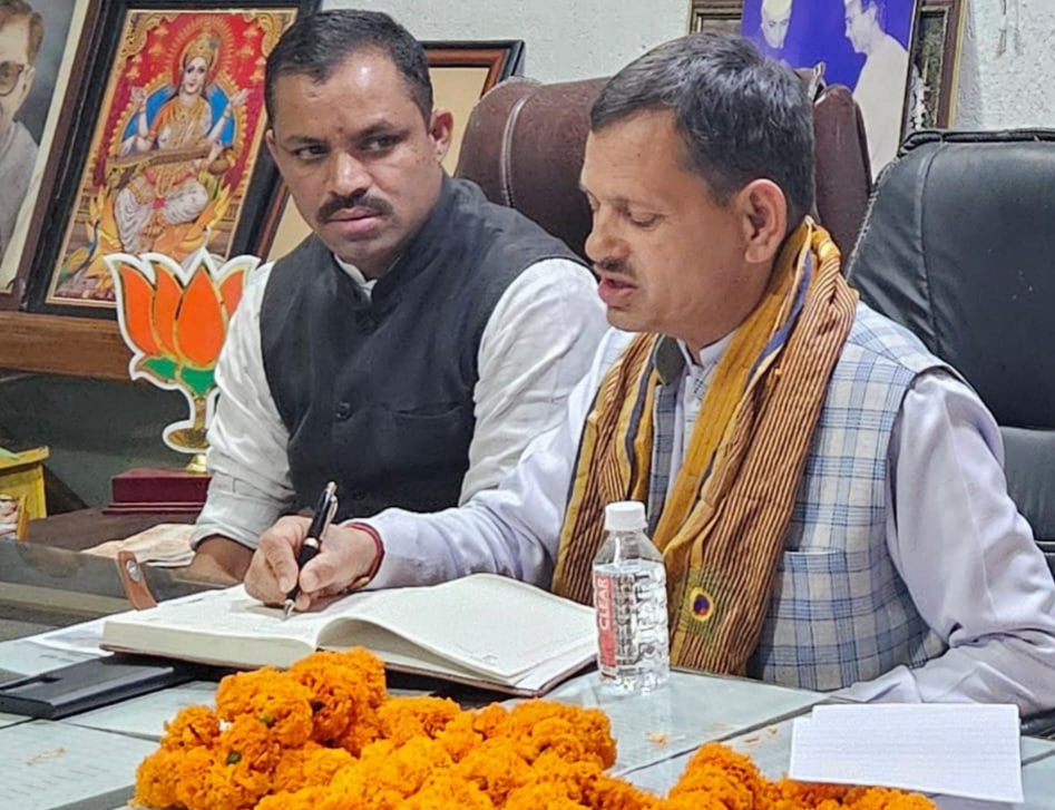 निवेशक समिट से बेरोजगारों को मिलेगा रोजगार- आदित्य कोठारी