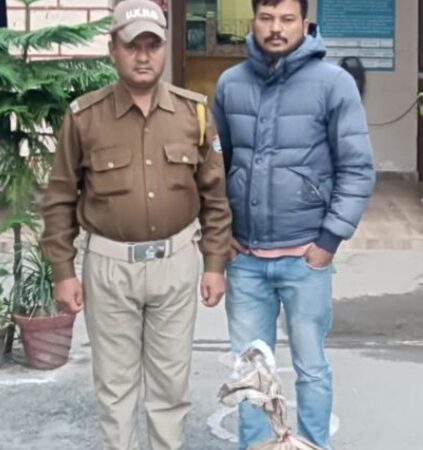 8 PM के 70 अवैध पव्वों के साथ एक गिरफ्तार