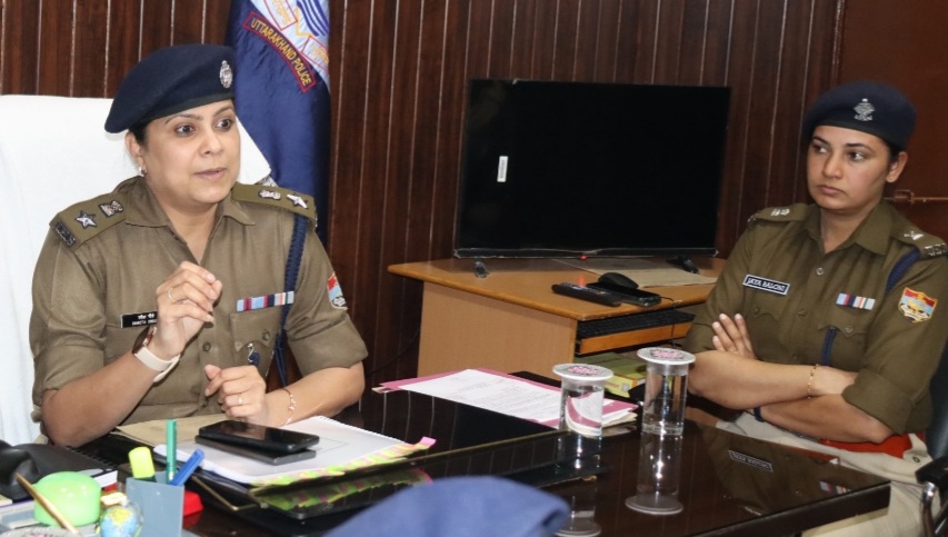 एसएसपी पौड़ी ने ली मासिक अपराध गोष्ठी की बैठक