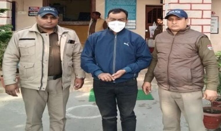 कोतवाली कोटद्वार पुलिस ने फरार चल रहे वारण्टी को किया गिरफ्तार