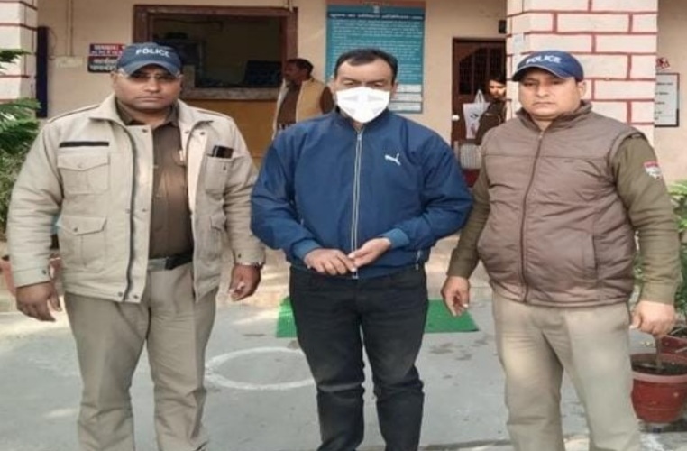 कोतवाली कोटद्वार पुलिस ने फरार चल रहे वारण्टी को किया गिरफ्तार