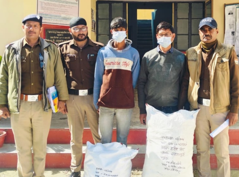 30 किलो 400 ग्राम गांजे के साथ 2 नशा तस्कर गिरफ्तार