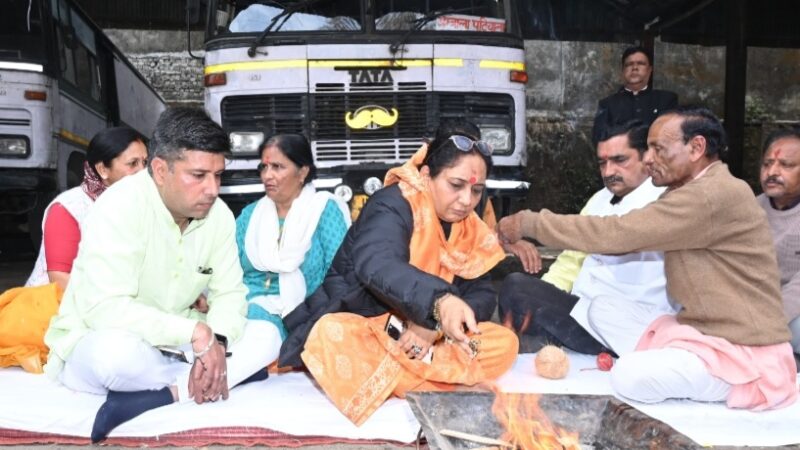 विधानसभा अध्यक्ष ने रोडवेज बस अड्डे के पुनरोद्धार का किया भूमि पूजन