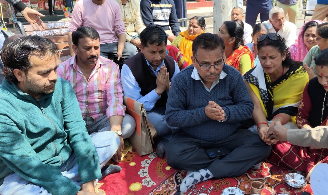 चिल्लरखाल-सिगड्डी- कोटद्वार- पाखरो मोटर मार्ग का हुआ भूमि पूजन