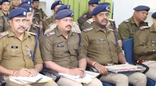 SSP पौड़ी लोकेश्वर ने ली फरवरी की समीक्षा गोष्ठी