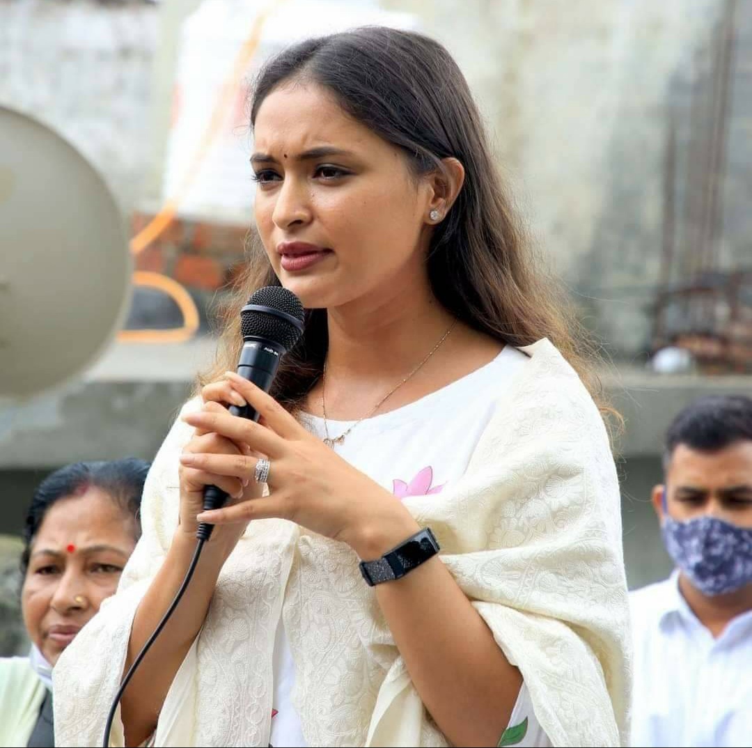 पूर्व मिस इंडिया अनुकृति ने थामा भाजपा का दामन