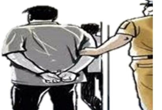 नशे की पूर्ति के लिए महिला अभियुक्ता ने चोरी की घटना को दिया अंजाम