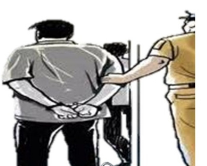 नशे की पूर्ति के लिए महिला अभियुक्ता ने चोरी की घटना को दिया अंजाम
