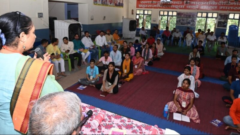 संस्कृत भारती द्वारा आयोजित आवासीय – प्रबोधन वर्ग: में विधानसभा अध्यक्ष ने किया प्रतिभाग