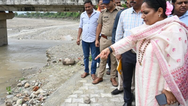 विधानसभा अध्यक्ष ने कोटद्वार में भारी वर्षा से क्षेत्र में हुई क्षति के आंकलन तथा राहत व बचाव कार्यों की समीक्षा की