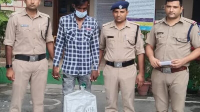 एल.ई.डी टीवी चोरी करने वाला गिरफ्तार
