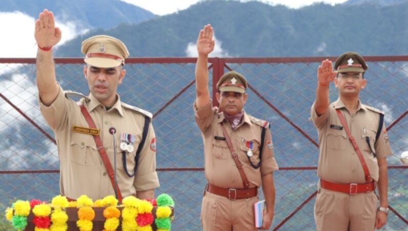 पौड़ी पुलिस ने हर्षोल्लास के साथ मनाया 78 वां स्वतन्त्रता दिवस