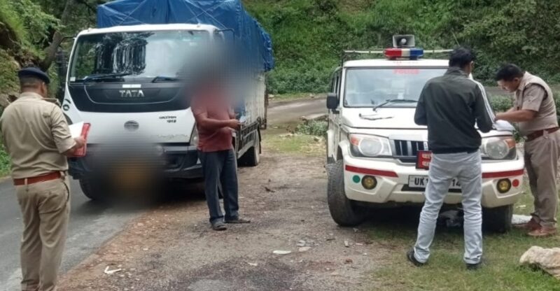 ड्रंक एंड ड्राइव में 13 व्यक्तियों के हुए चालान