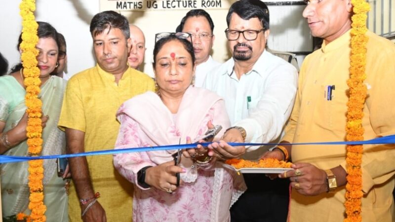 विधानसभा अध्यक्ष ऋतु खण्डूडी भूषण ने डॉ पीताम्बर दत्त बड़थ्वाल राजकीय महाविद्यालय में पत्रकारिता एवं जनसंचार प्रयोगशाला का किया उद्घाघाटन