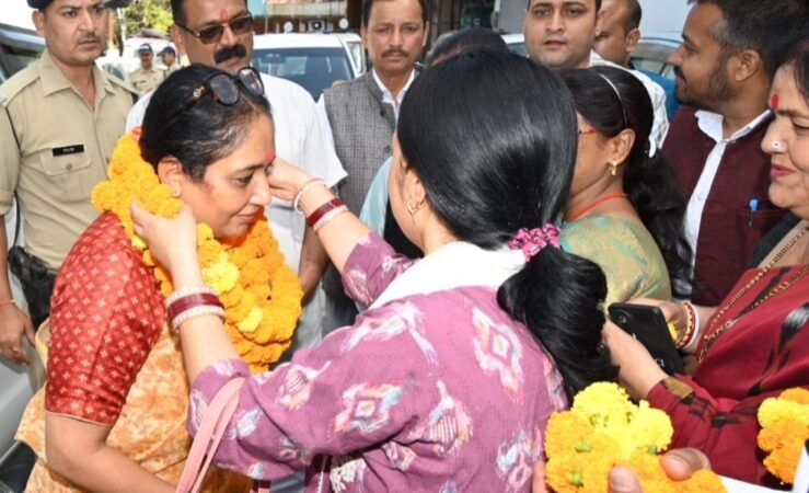 विधानसभा अध्यक्ष ऋतु खण्डूडी भूषण का टिहरी में हुआ भव्य स्वागत