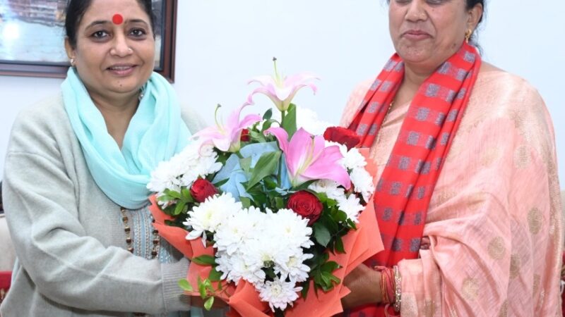केदारनाथ क्षेत्र की नवनिर्वाचित विधायक आशा नौटियाल ने विधानसभा अध्यक्ष से की भेंट 