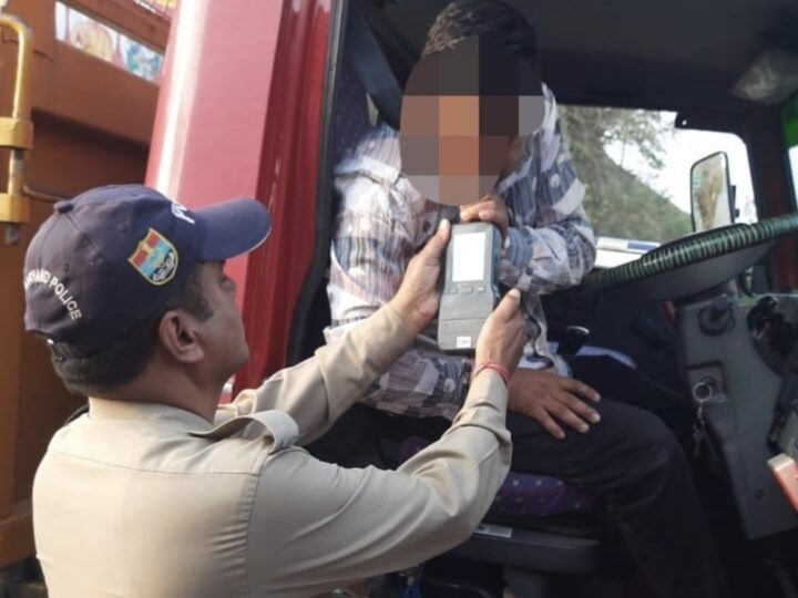 “ऑपरेशन लगाम” के तहत 8 चालक हुए गिरफ्तार, वाहन भी सीज