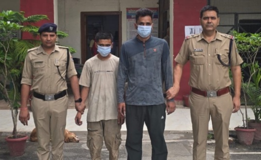 4.5 लाख रूपये की 15 ग्राम अवैध स्मैक के साथ 2 नशा तस्कर गिरफ्तार