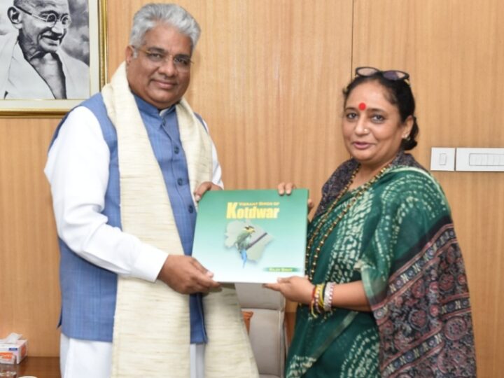 लालढांग-चिल्लरखाल मार्ग के सम्बंध में विधानसभा अध्यक्ष ने की केंद्रीय वन मंत्री से भेंट