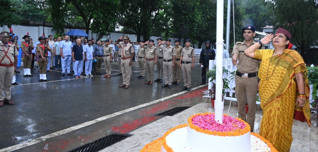 79वें स्वतंत्रता दिवस पर विधानसभा अध्यक्ष ने किया झंडारोहण, धराली आपदा पीड़ितों के प्रति व्यक्त की संवेदना