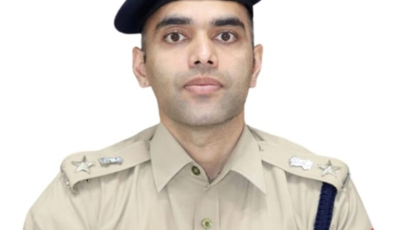 ऑनलाइन ठगी की कुल 167000/- रु0 की धनराशी को लौटाया साइबर पीड़ितों के खातों में वापस