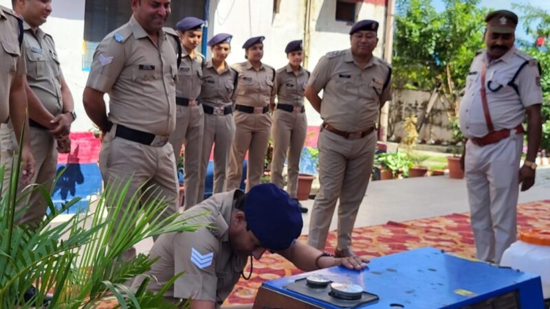 मुख्य अग्निशमन अधिकारी पौड़ी ने किया कोटद्वार फायर स्टेशन का अर्द्धवार्षिक निरीक्षण