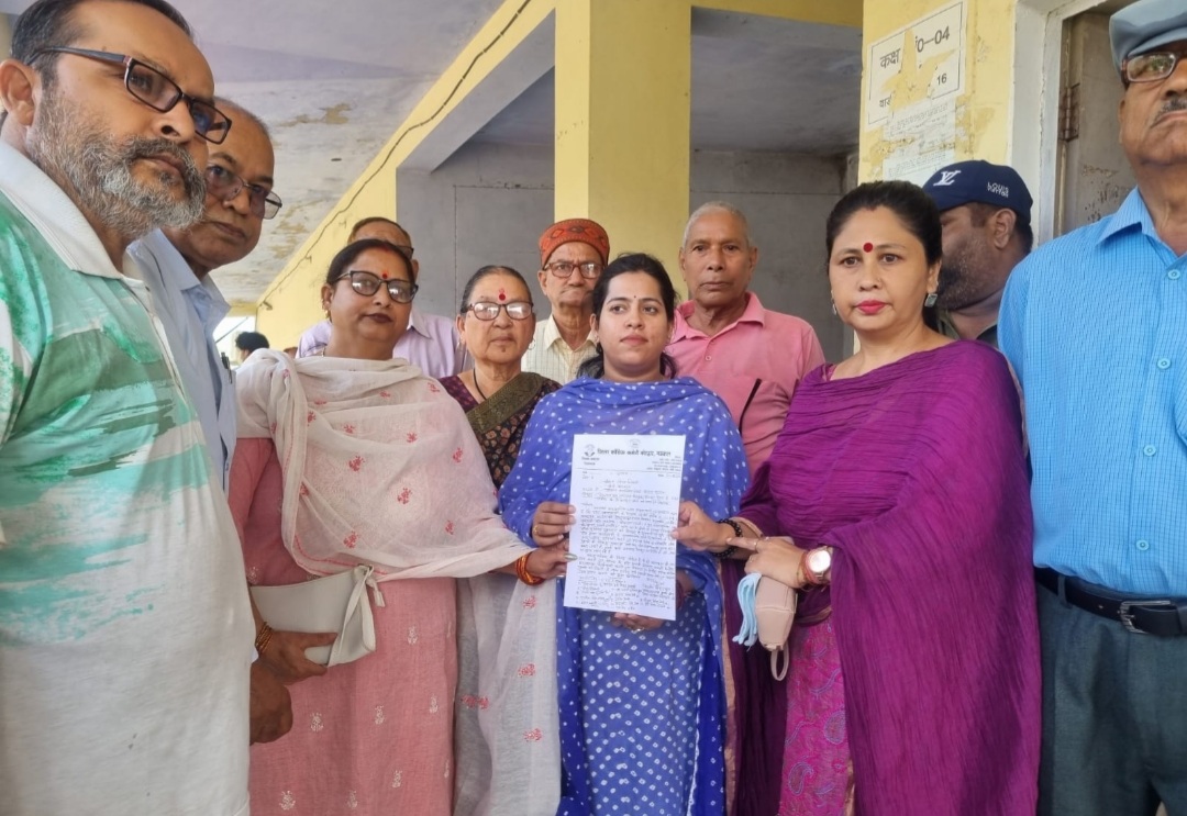 देवरामपुर (तल्ला मोटाढांक) में निर्दोष लोगों पर मुकदमे दर्ज करने पर भड़की कांग्रेस, डीएम को भेजा ज्ञापन